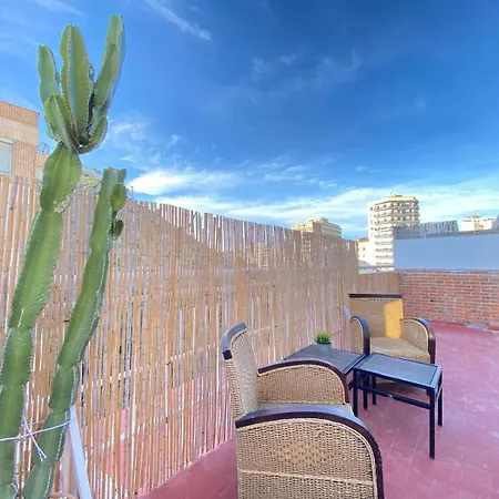 Sea View Penthouse Santa Barbara Apartment *