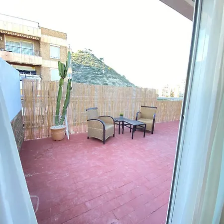 Sea View Penthouse Santa Barbara Apartment *